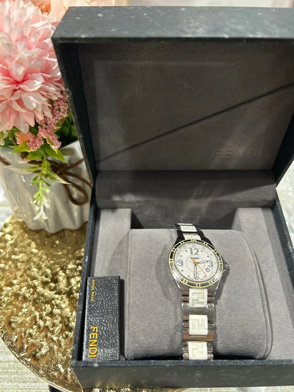 7055. Fendi Swiss Made White Ceramic FF Logo Watch Full Set Box Papers Working